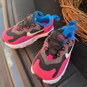 Nike air max 270 size 5c